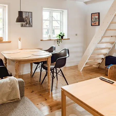 Apartman 2 Bedroom Lovely In Kolind